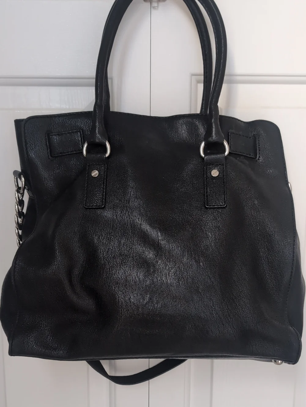Michael Kors gently pre